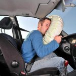 Как проверить подушки безопасности при покупке авто