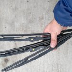 How to replace car windshield wiper blades